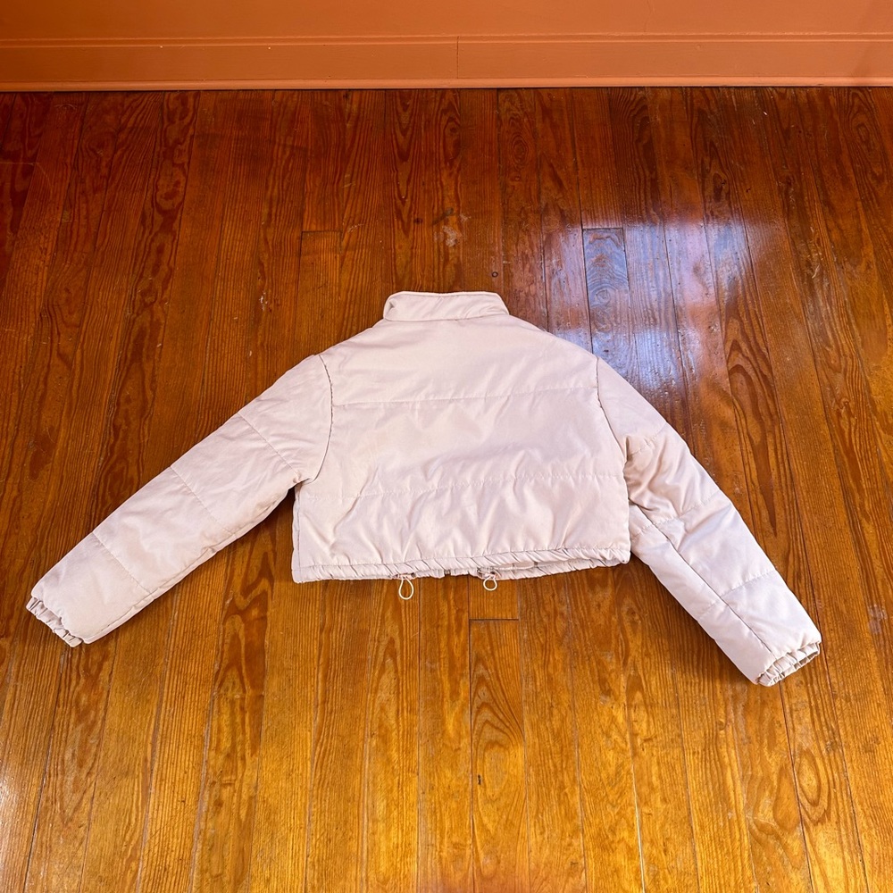 Cream Puffer - Picture 2 of 3